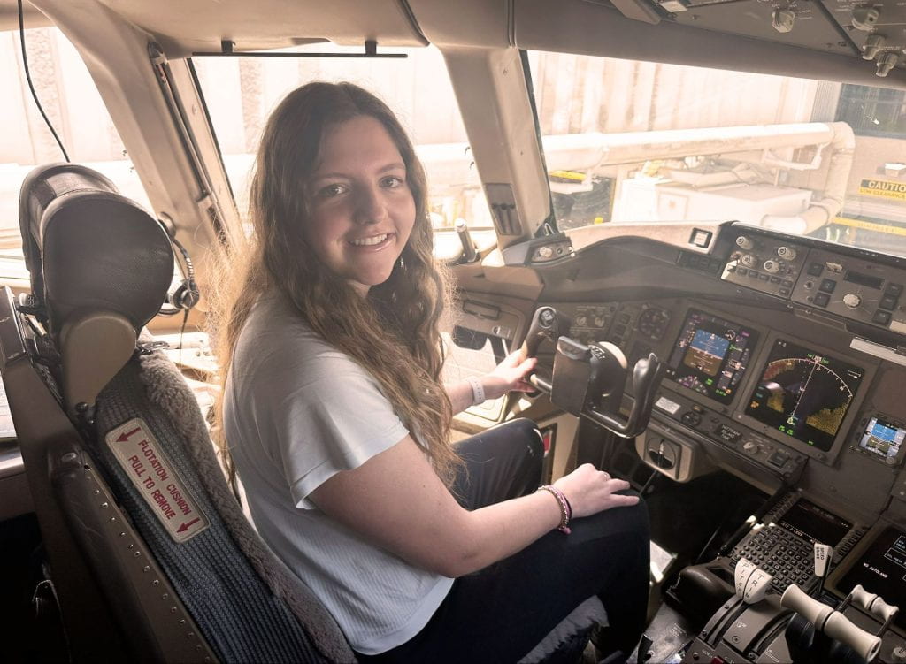 Four students will represent Baylor University at prestigious aviation conferences