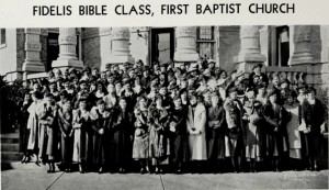 Fidelis Bible Class of First Baptist Church in Waco, Texas.  Courtesy of The Texas Collection, Baylor University
