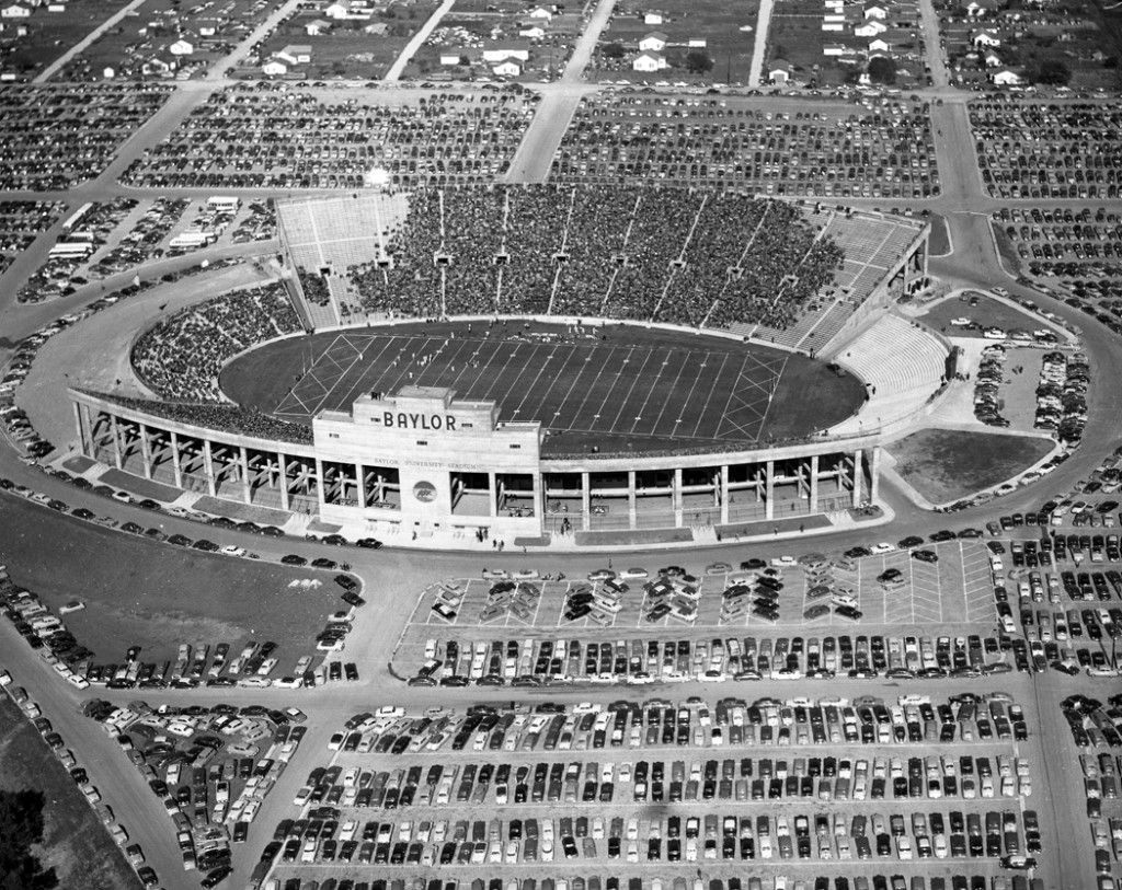 Aerial of Baylor (Floyd Casey) Stadium-Bears vs. Texas A&M, 1950 (3), Waco, Texas, Courtesy of The Texas Collection